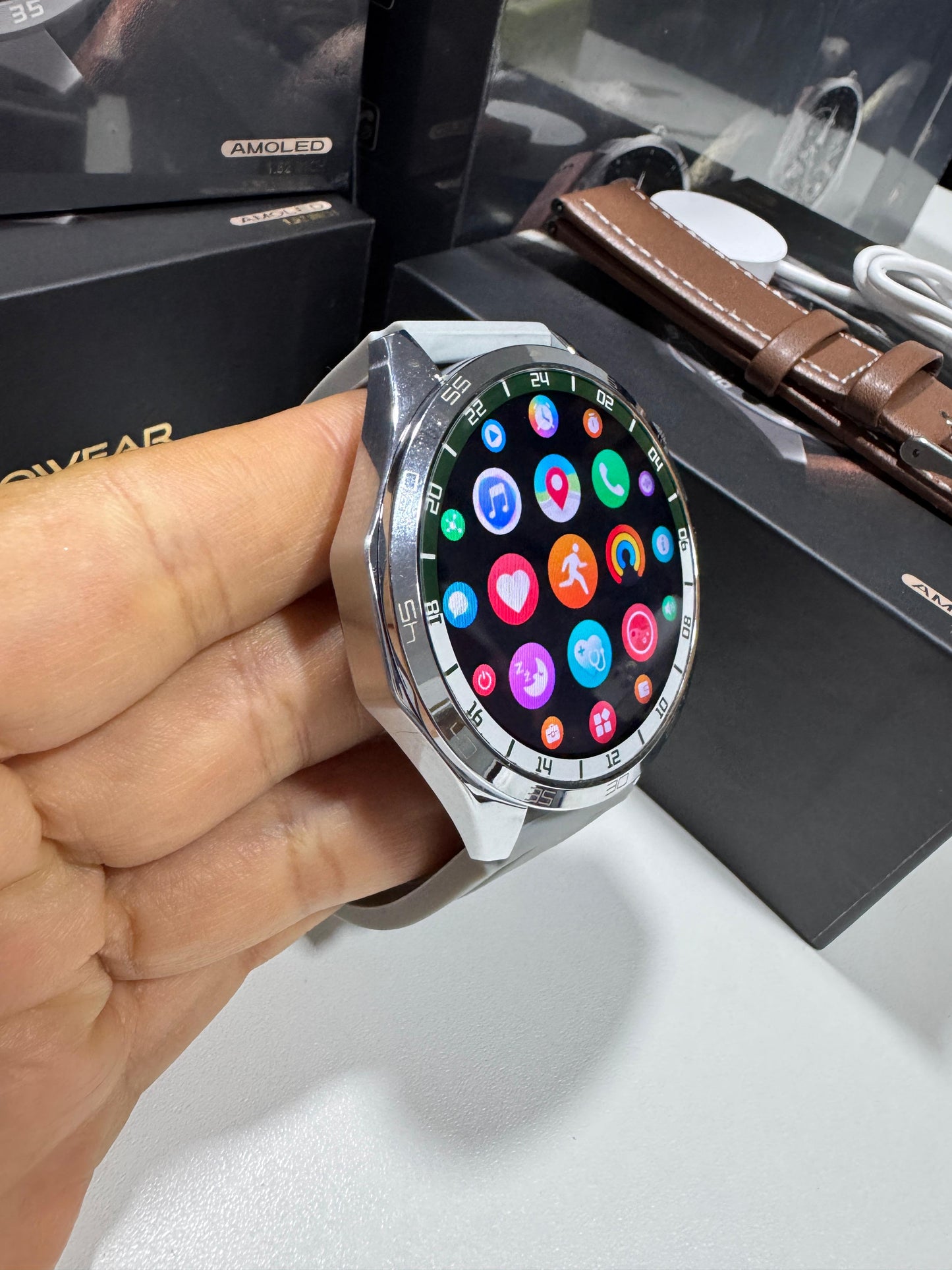 SMARTWATCH GT4 MAX + DOS CORREAS